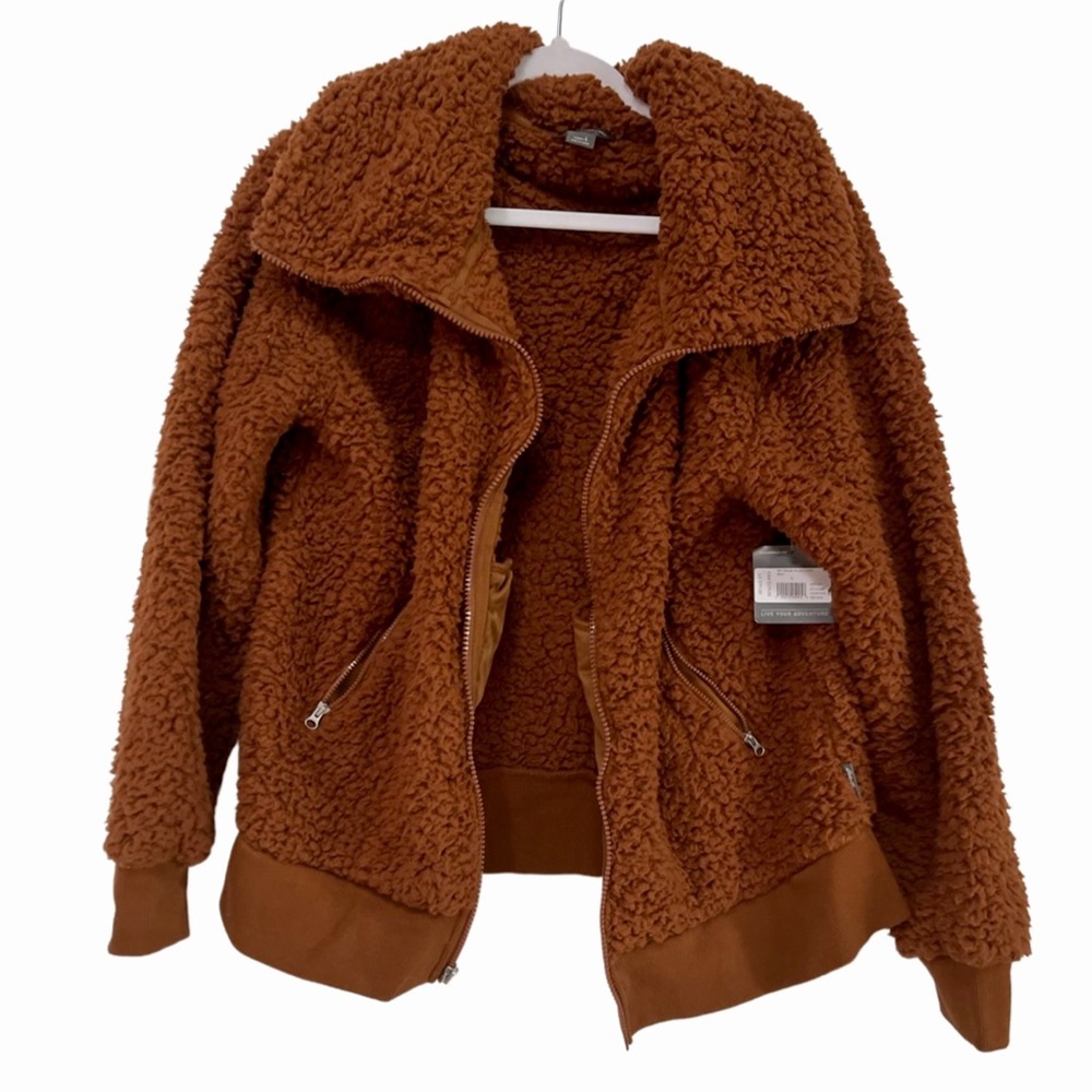 Eddie Bauer Fireside Plush jacket. Rust. L. NWT.